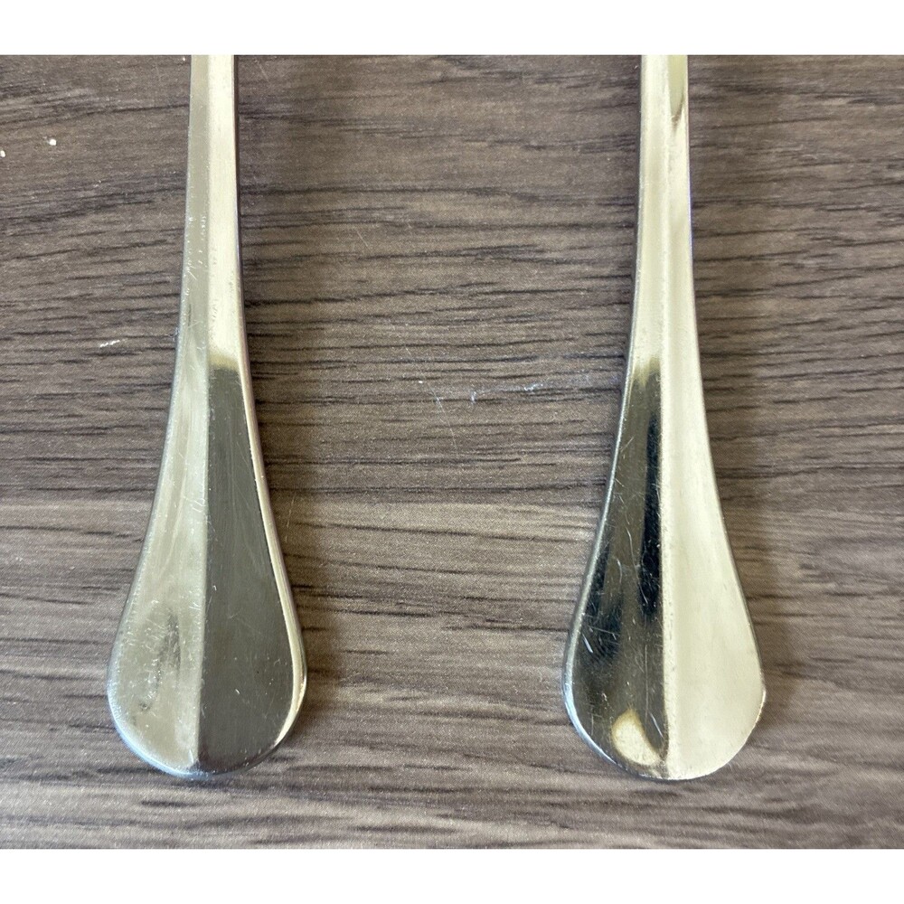 Set of 3 Pottery Barn Salad Forks, Baguette, 18/8 Stainless, Silver, Glossy, 7in - Picture 2 of 7